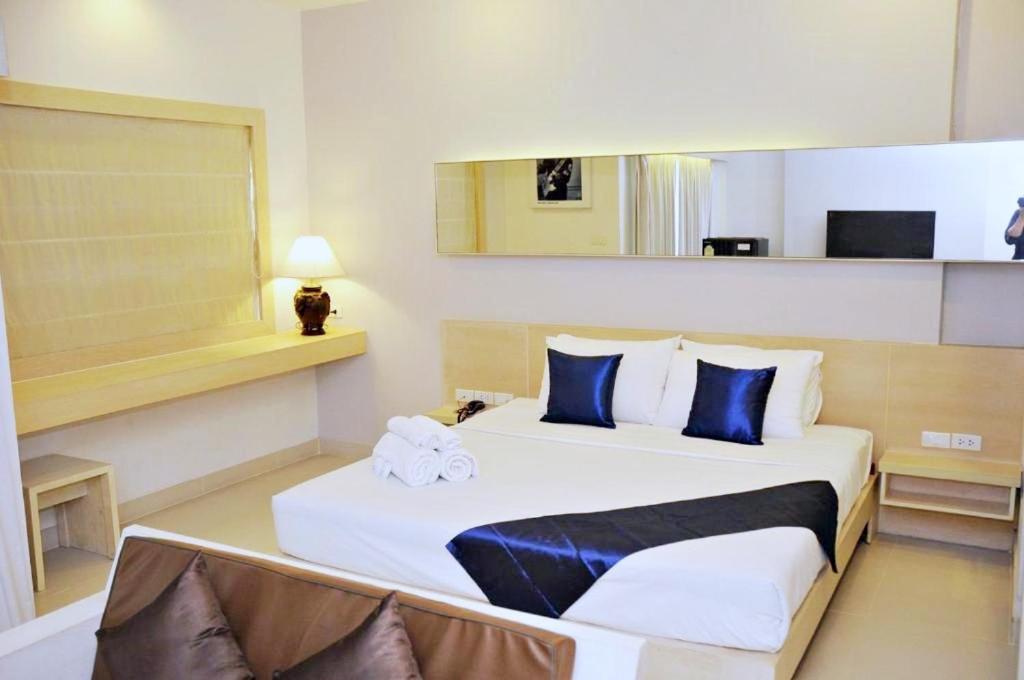 ข่วงสิงห์ เรสซิเดนซ์ เชียงใหม่ Hotel ภายนอก รูปภาพ